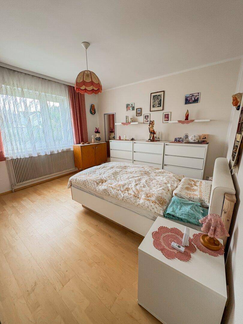 Schlafzimmer EG
