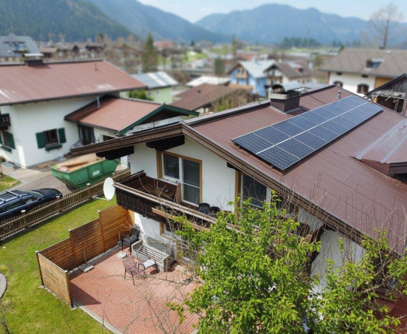 Gemütliches Ein- bis Zweifamilienhaus mit Balkon &amp; Terrasse &amp; Photovoltaik - Ansicht 6