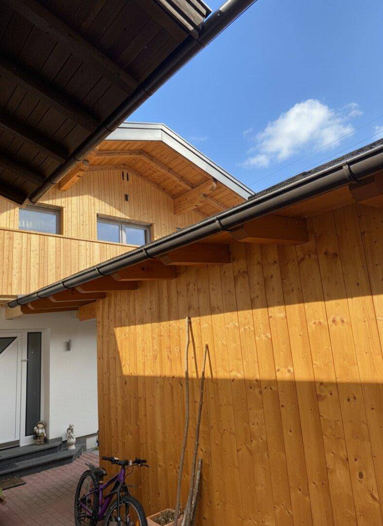 Gemütliches Ein- bis Zweifamilienhaus mit Balkon &amp; Terrasse &amp; Photovoltaik - Ansicht 4
