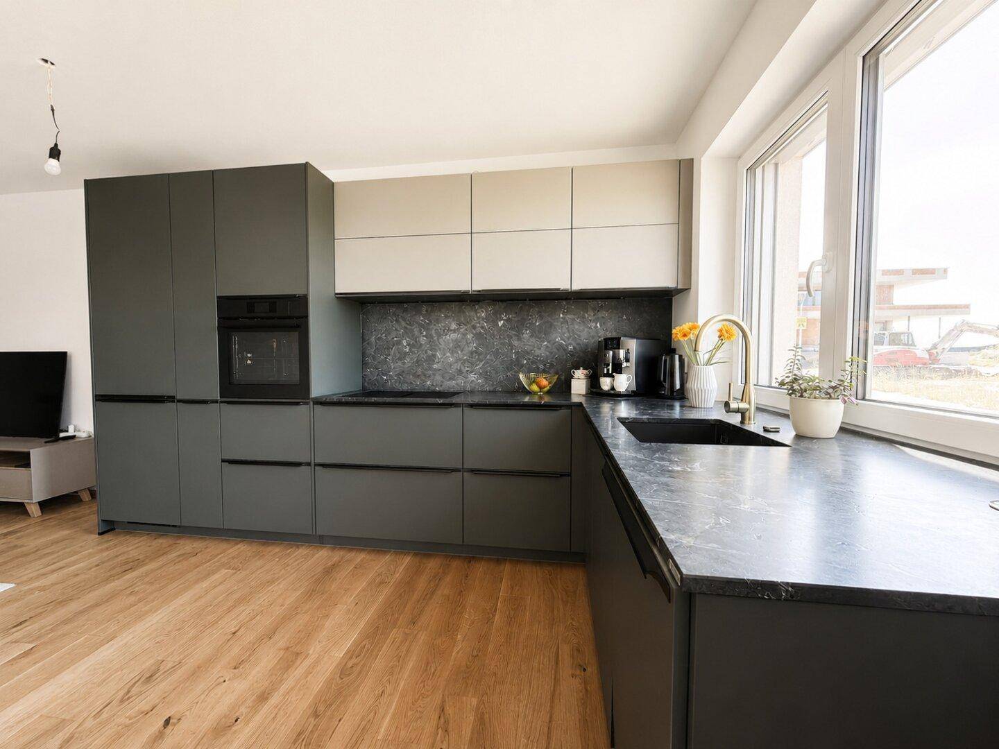 Moderne Wohnung mit großzügiger Terrasse - Mehr