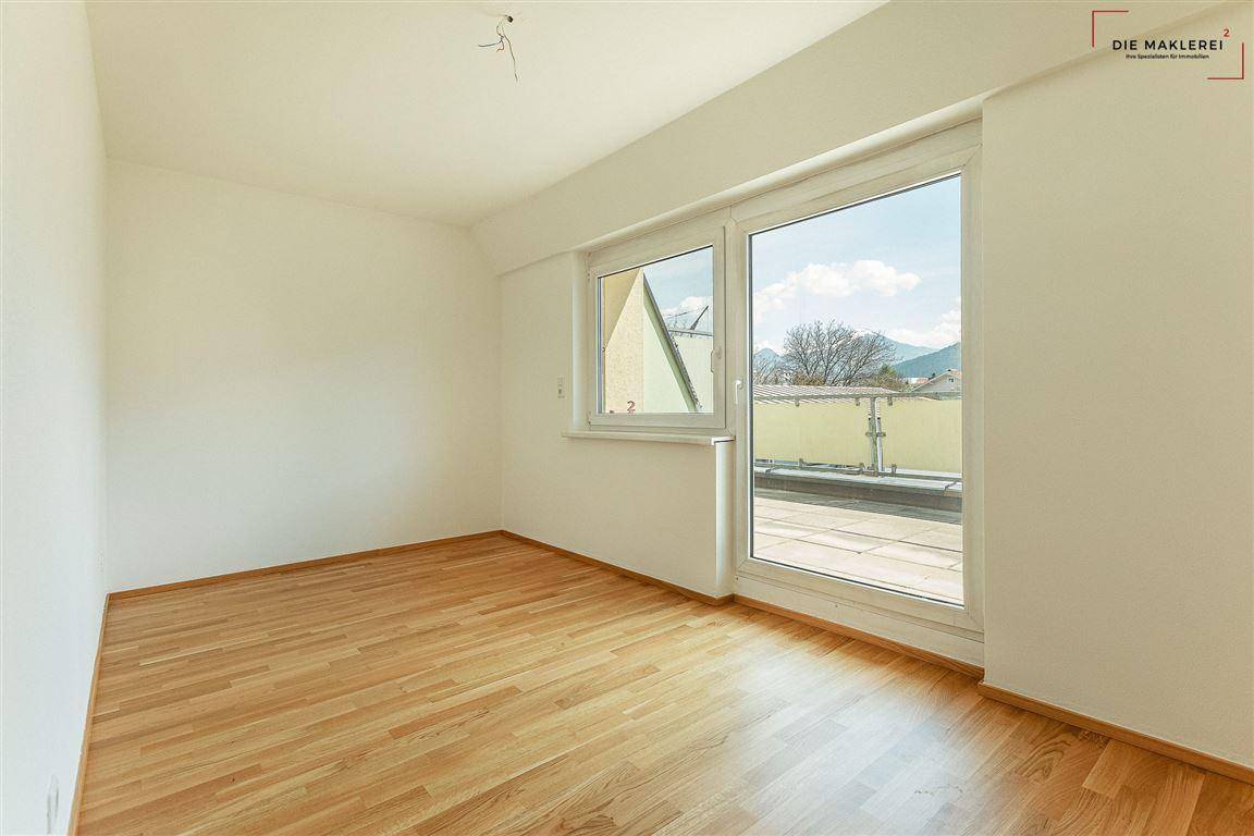 Schlafzimmer mit Balkon