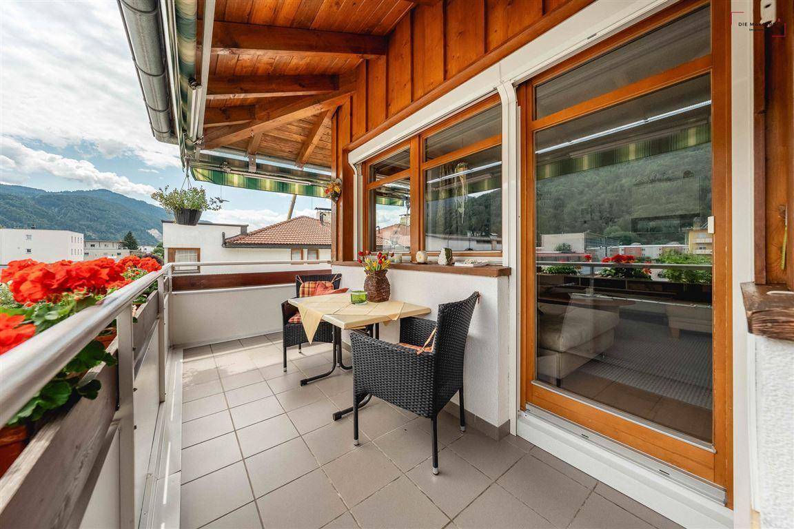 Die_Maklerei_Wörgl_Balkon
