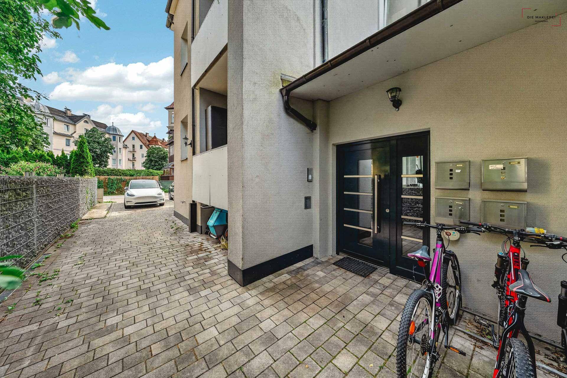 Die_Maklerei_Kufstein-Haupteingang