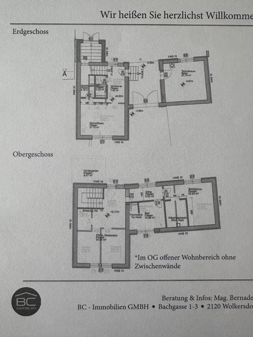 Grundrisse von Erdgeschoss und Obergeschoss mit offenem Wohnbereich.