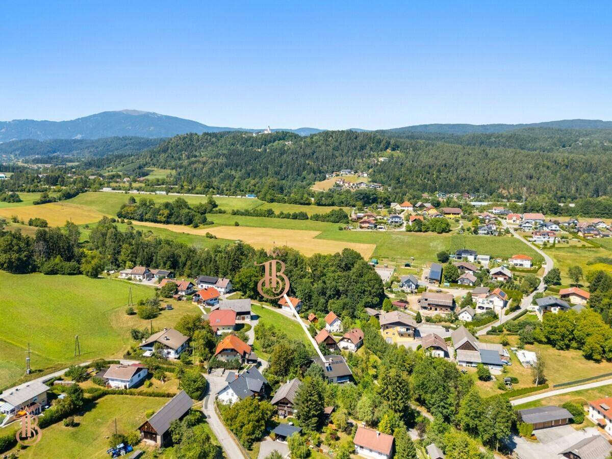 Ausblick bis zum Sternbergre Kirche