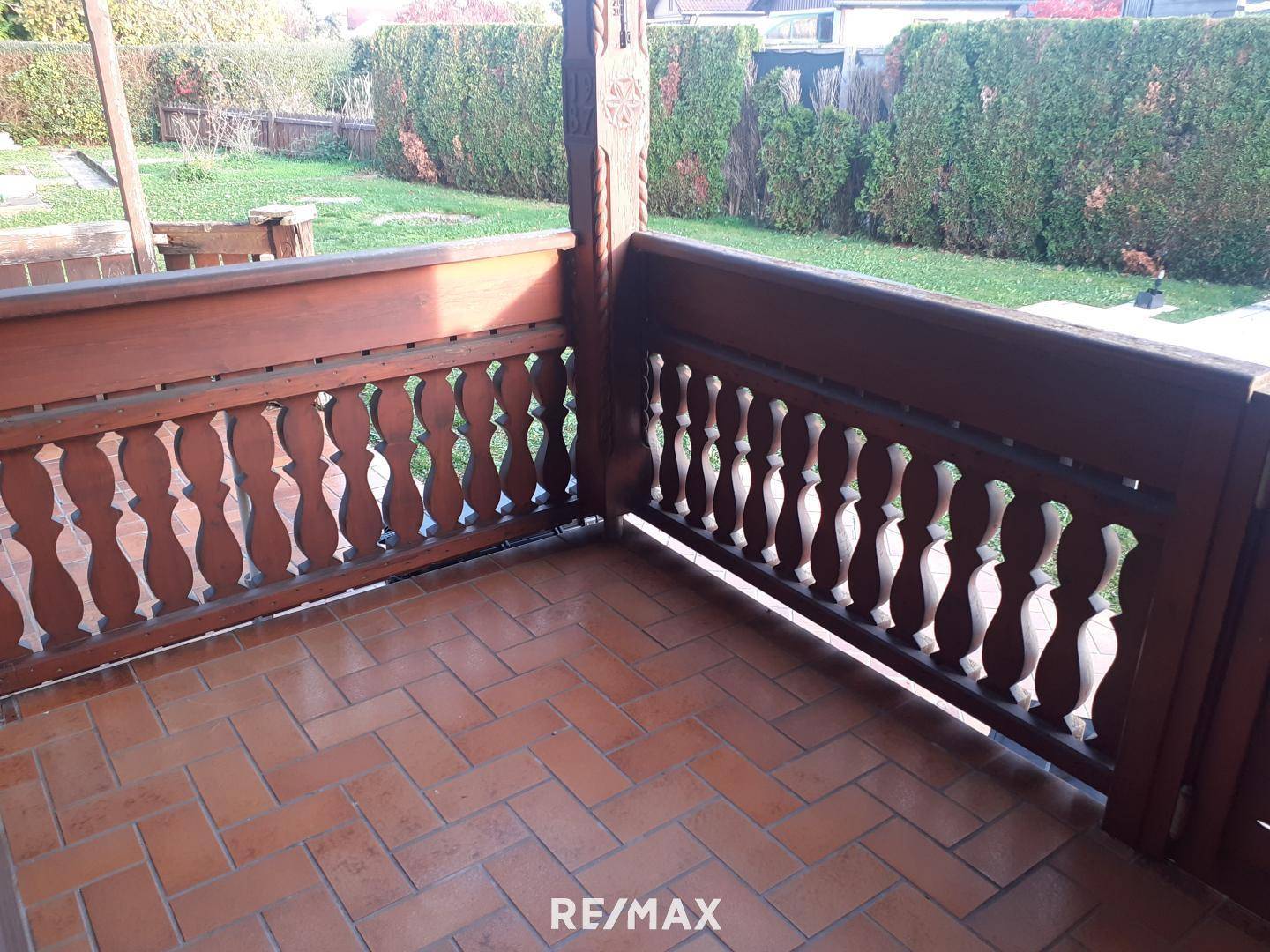 Terrasse überdacht