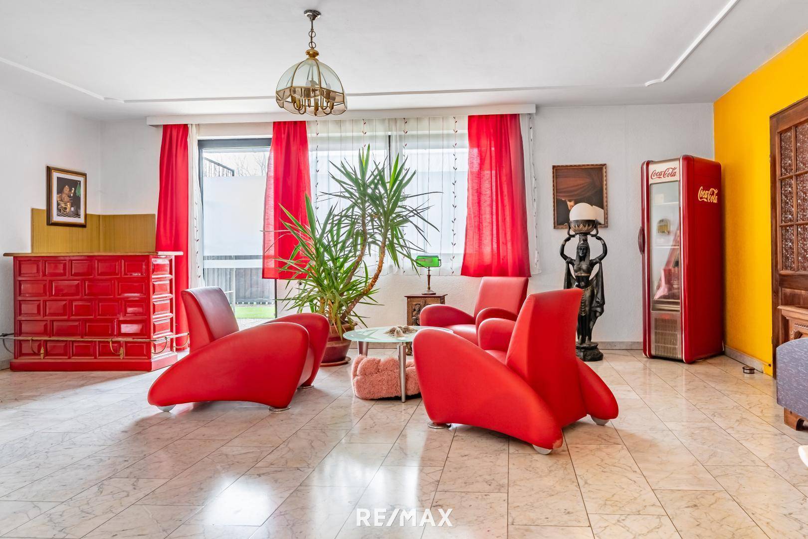 2. Wohnzimmer