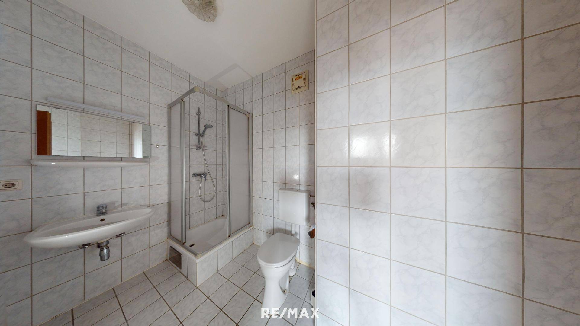 Bad + WC