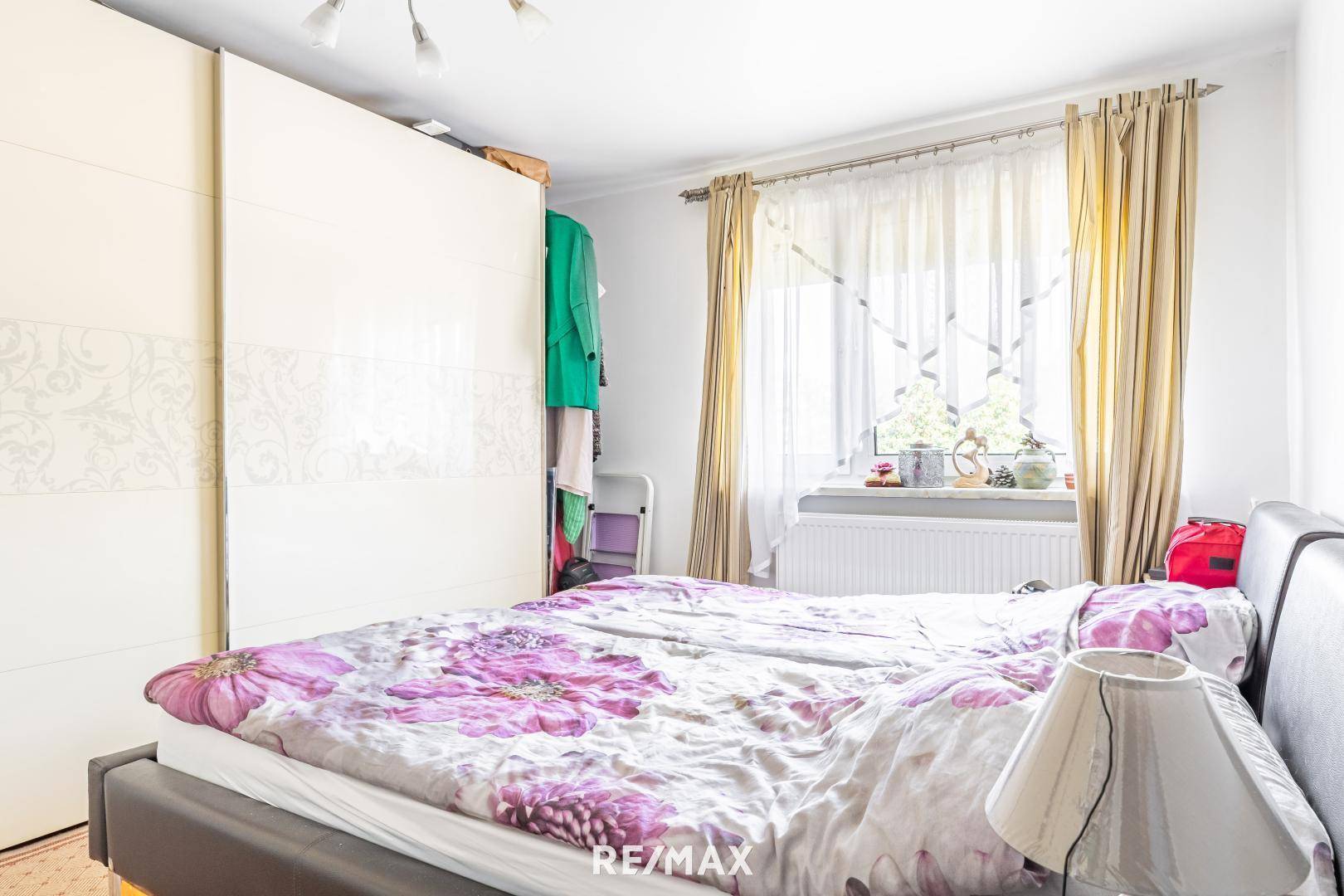 Schlafzimmer OG