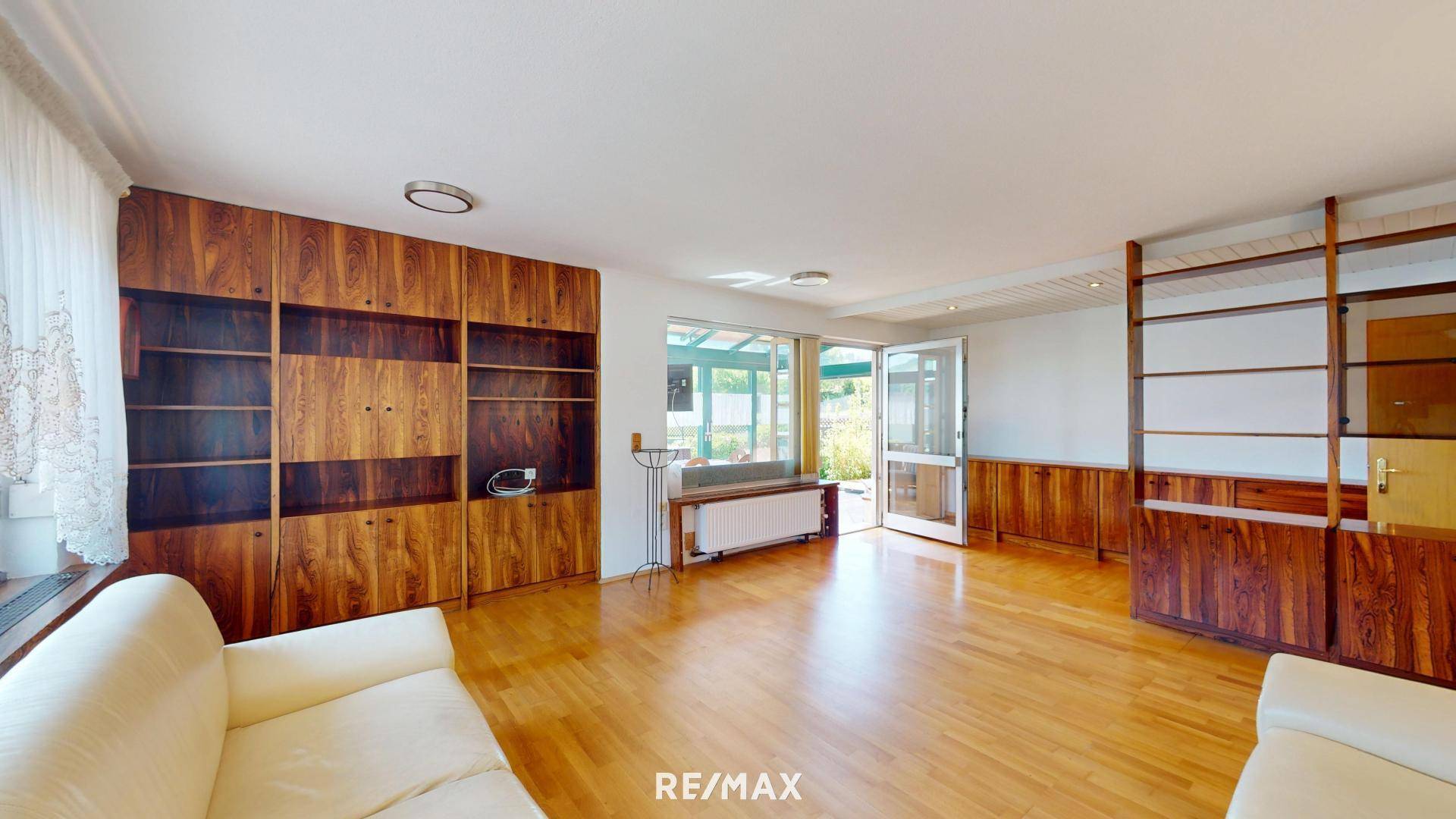 Großzügiges Wohnzimmer