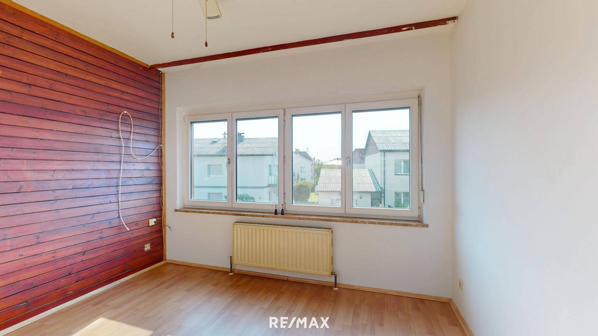Schlafzimmer 4