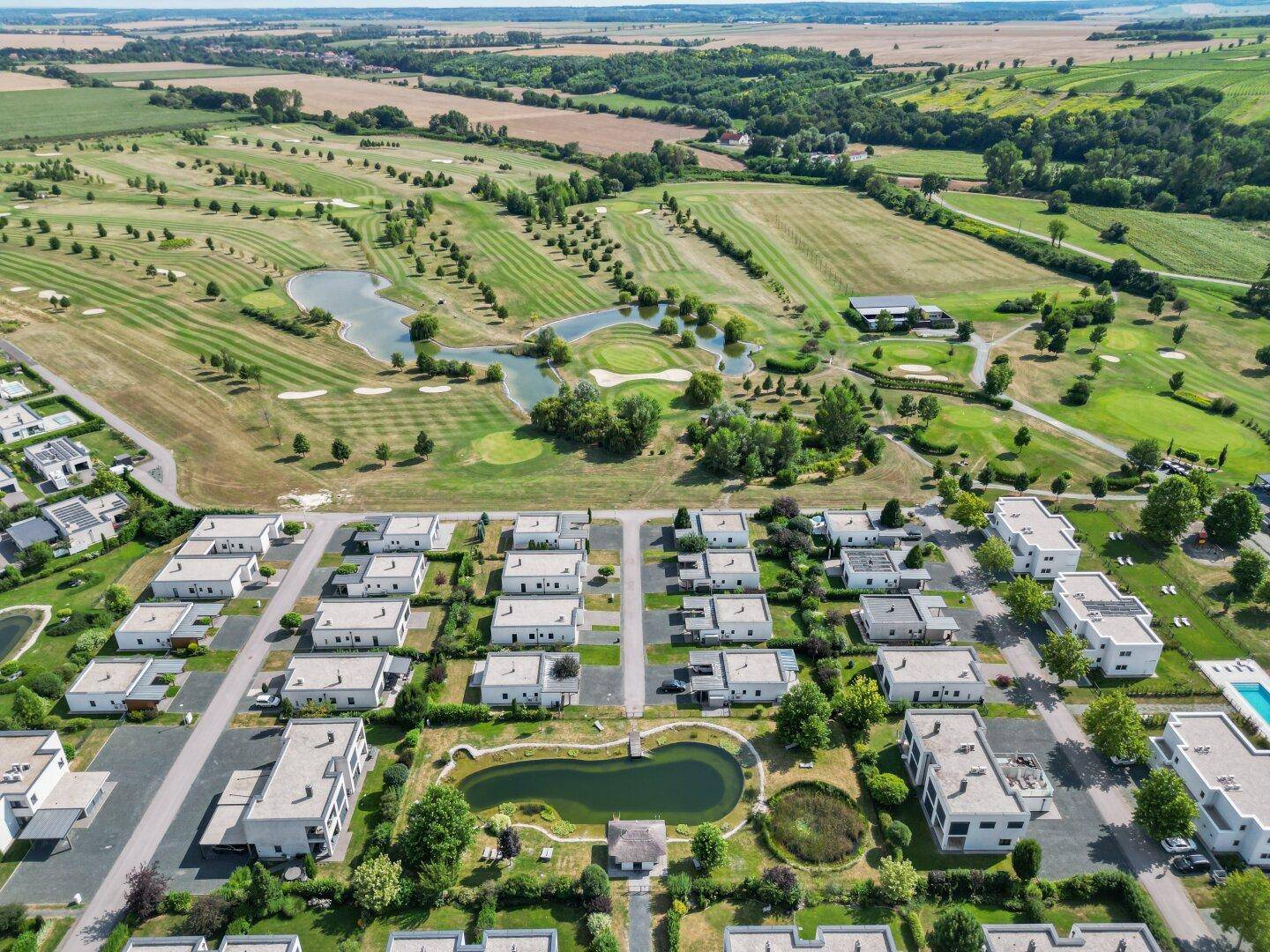 Zweitwohnsitz am Golfplatz: Ihr persönliches Paradies im Ferienresort Pannonia – další