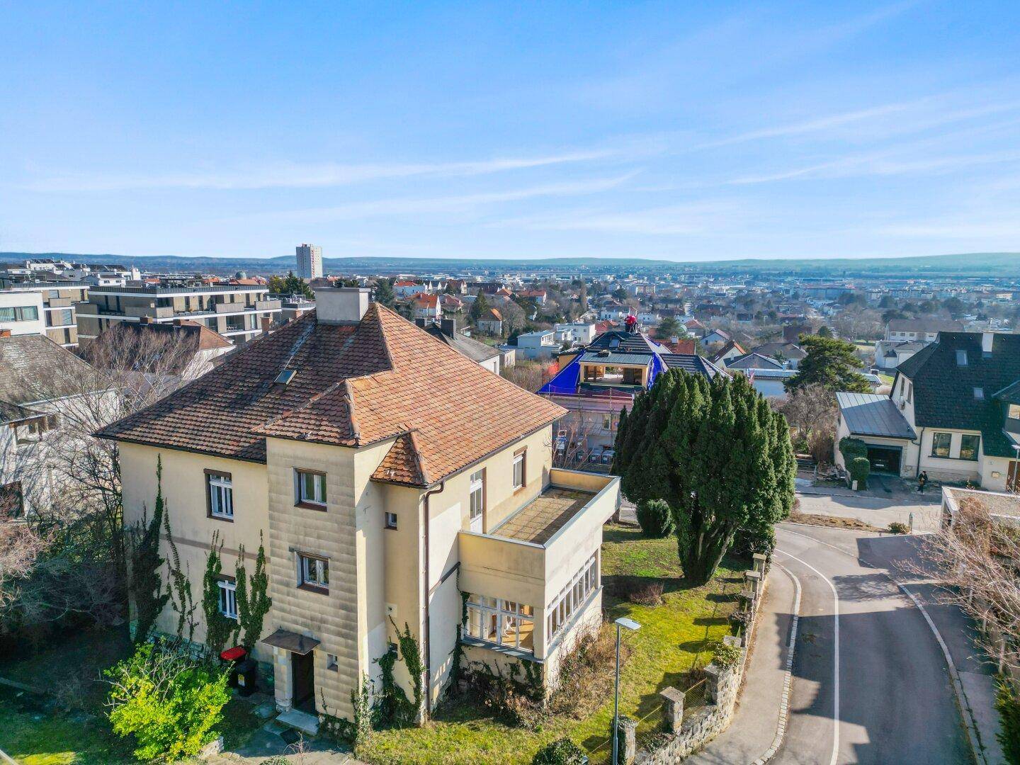 Wo Geschichte wohnt – Stadtvilla mit Weitblick nahe Schloss Esterházy - Widok 2