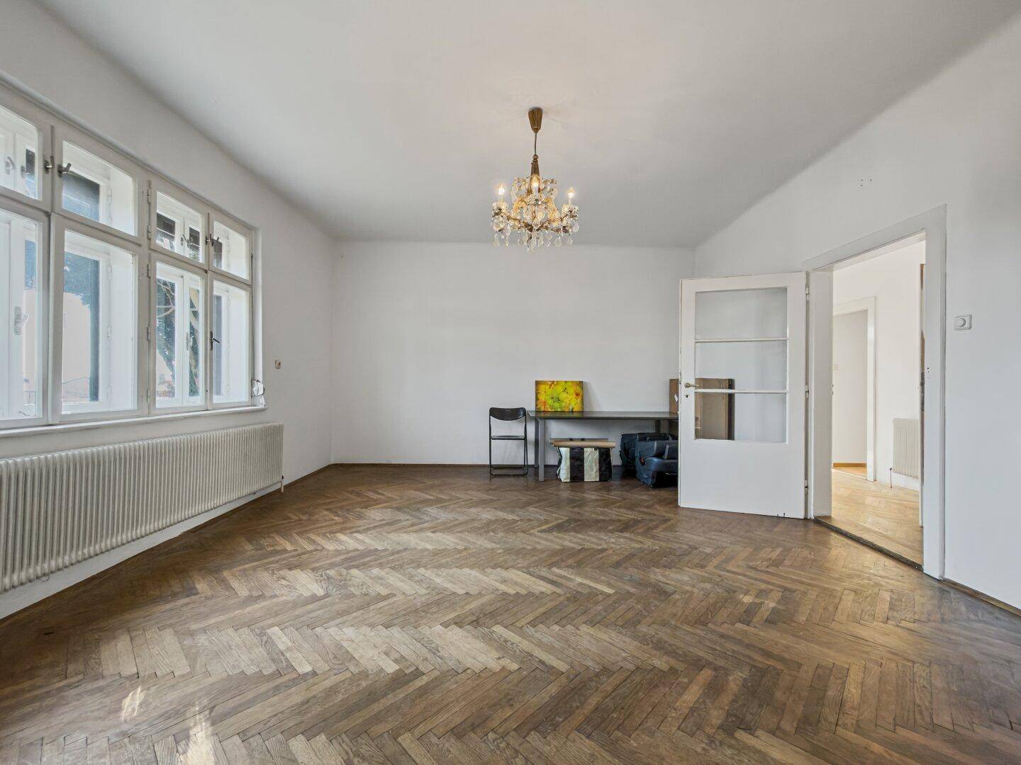 Wo Geschichte wohnt – Stadtvilla mit Weitblick nahe Schloss Esterházy - Więcej