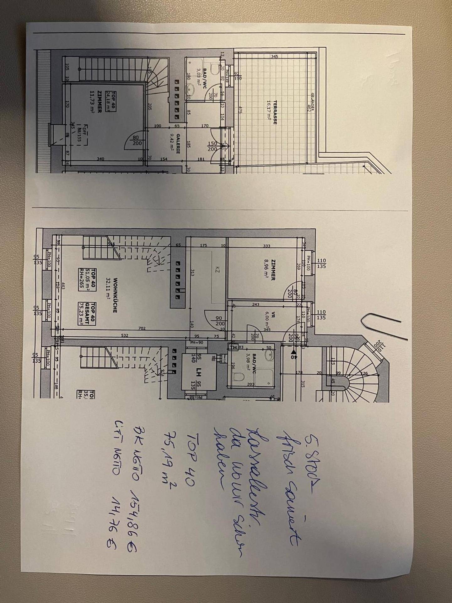 Detaillierter Grundrissplan mit Raumaufteilung und Flächenangaben.