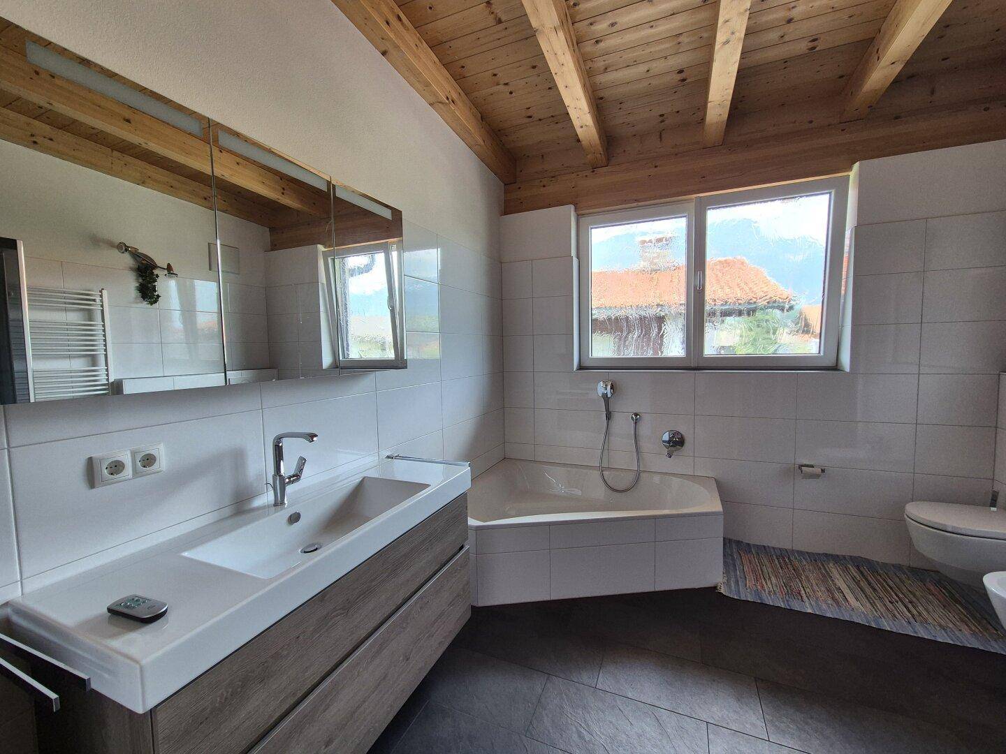 OG Badezimmer
