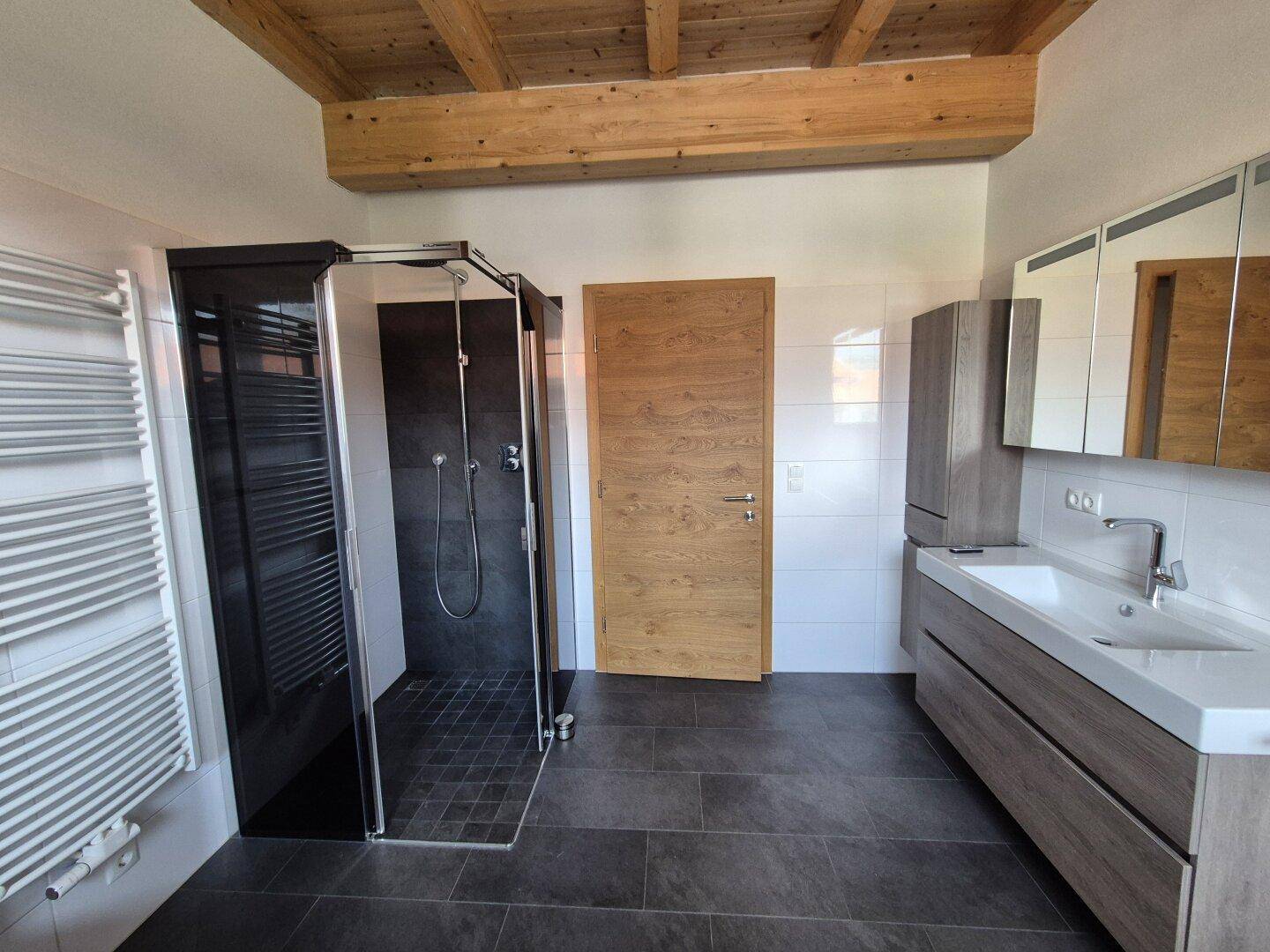 OG Badezimmer