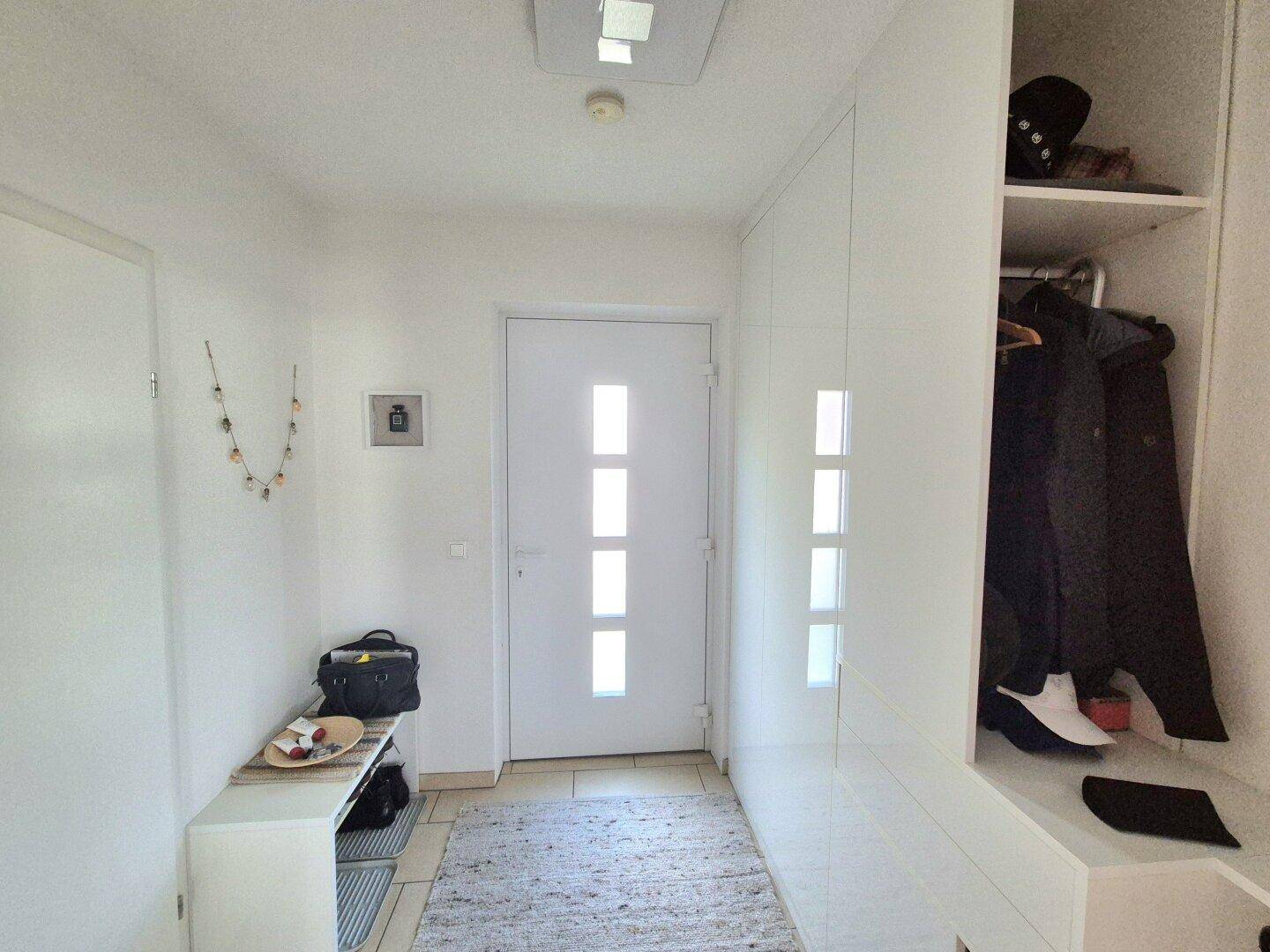 Flur mit Garderobe
