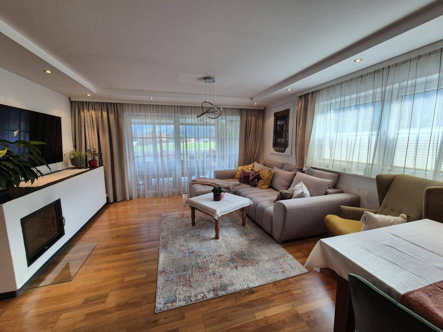 Top 1 Wohnzimmer mit Kaminofen
