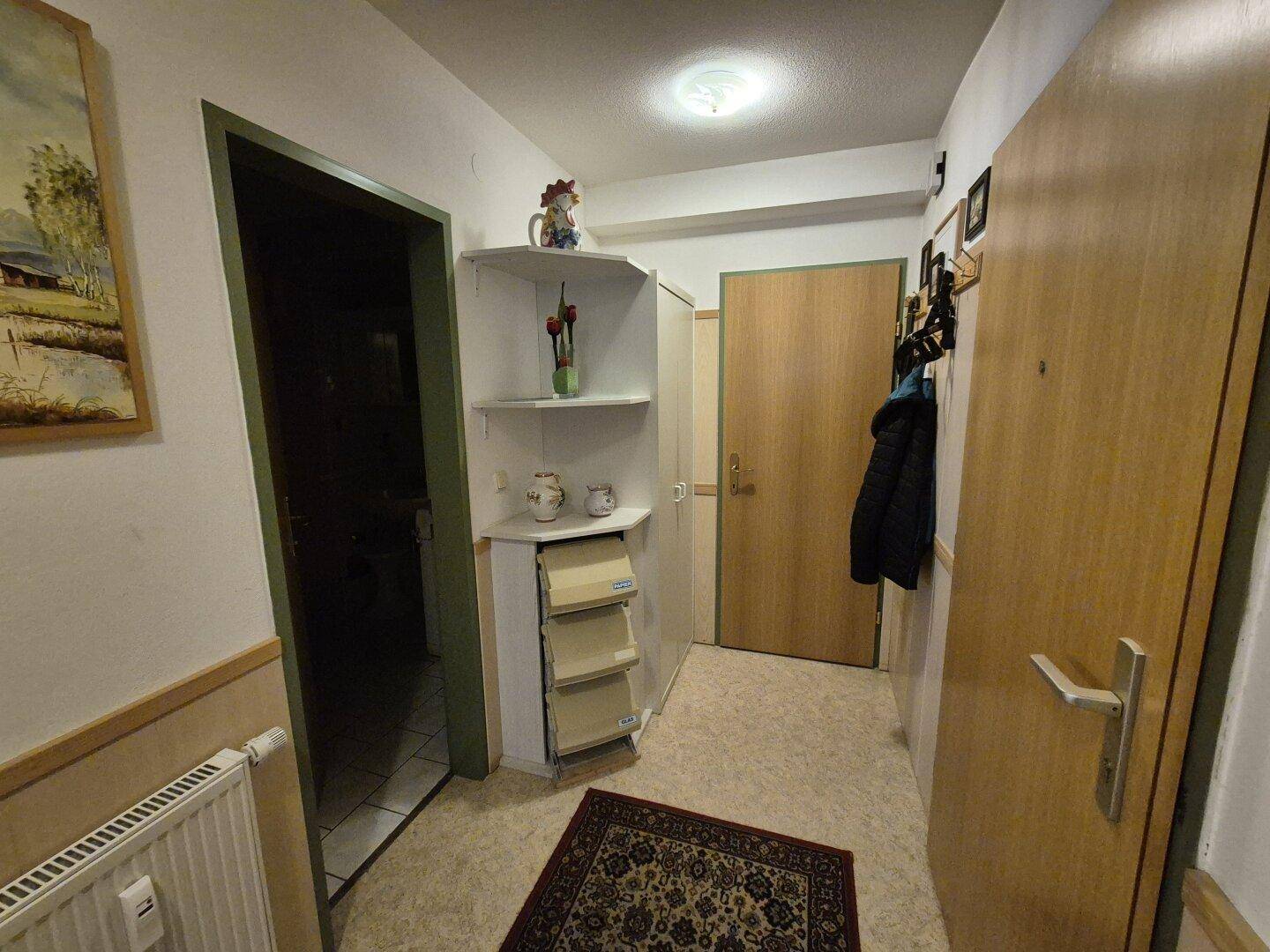 Flur mit Garderobe