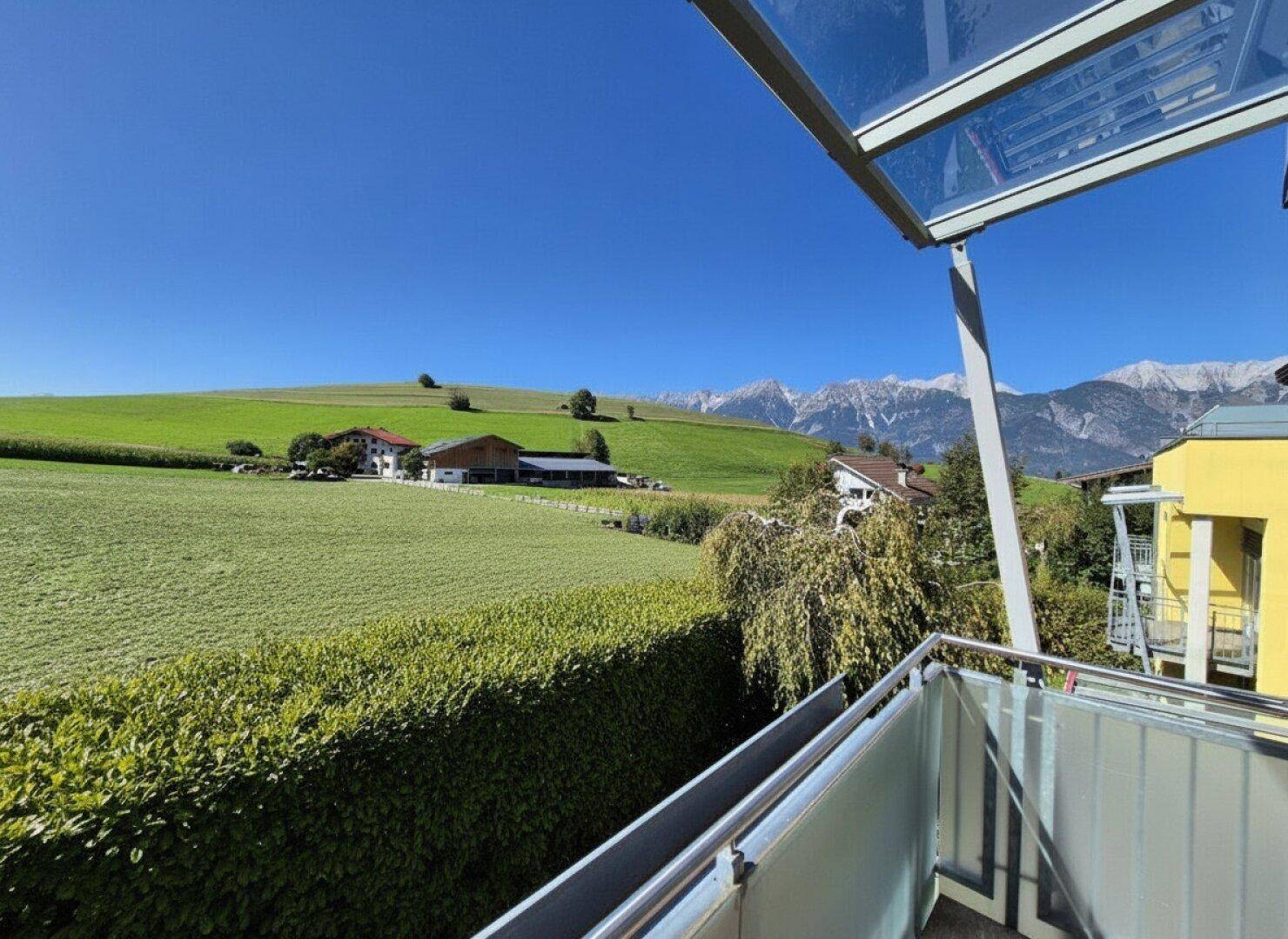 OG-Balkon mit Aussicht