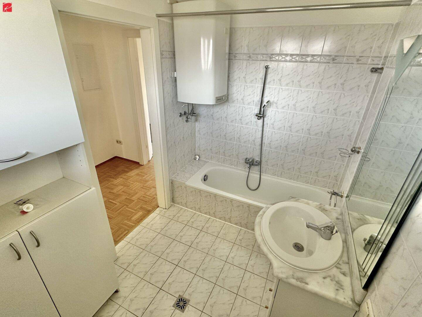Schönes Badezimmer