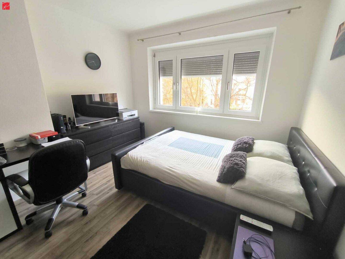Schlafzimmer 2