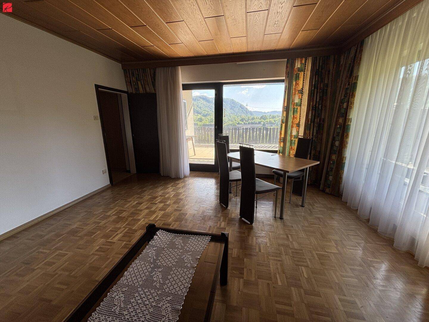 Sanierungsbedürftiges Haus mit Traumaussicht - Ansicht 5