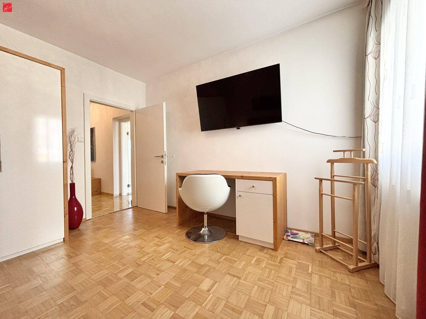 Stilvoller Wohntraum mit südlich ausgerichteter Loggia – pohled 6