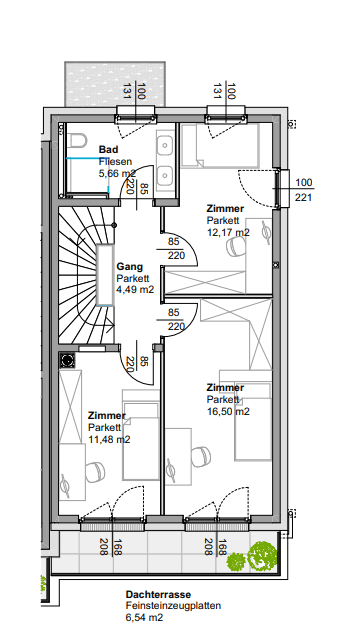 Grundriss des Obergeschosses mit drei Zimmern, Bad und einer Dachterrasse.