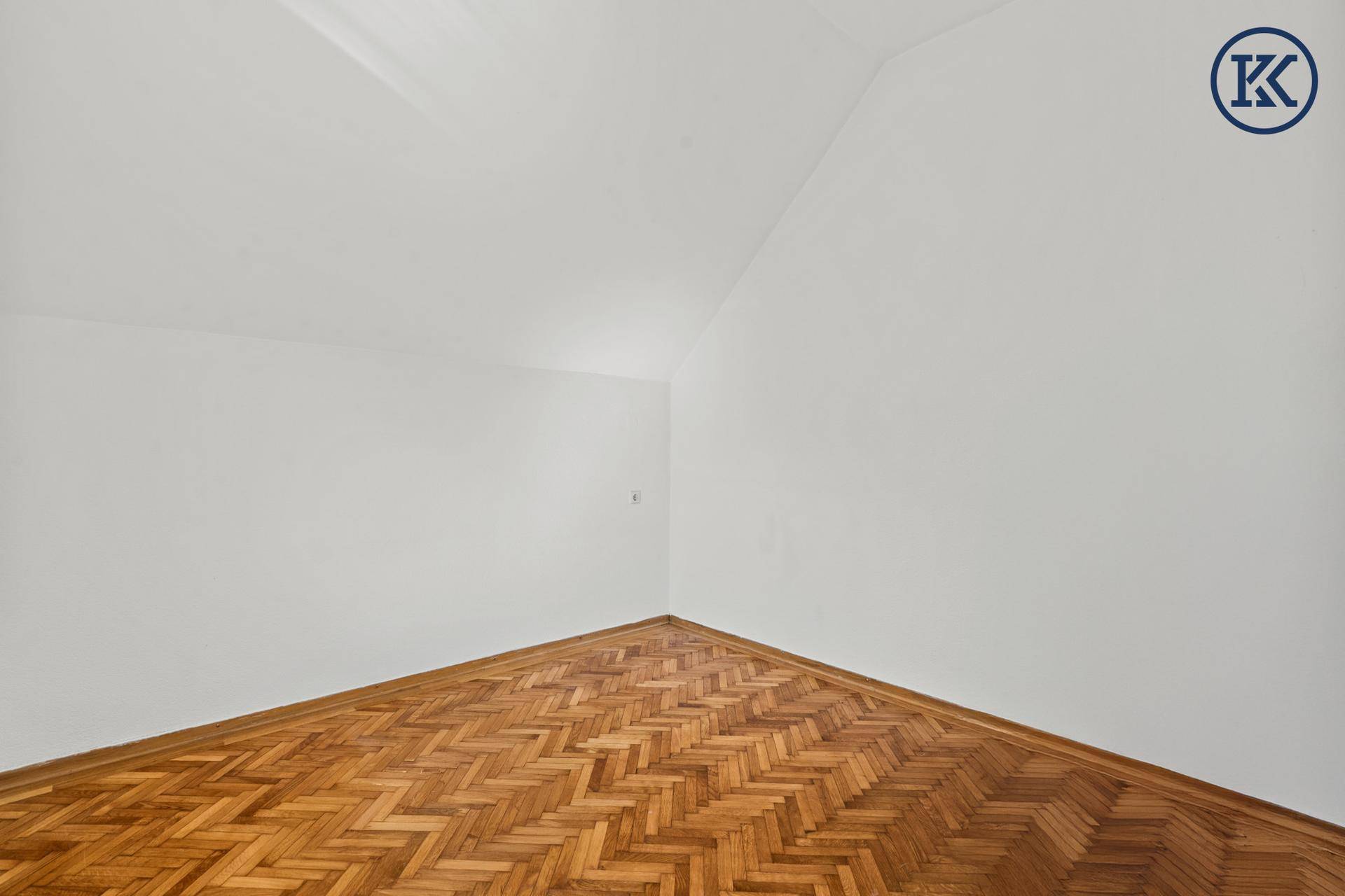 Schlafzimmer 3.1