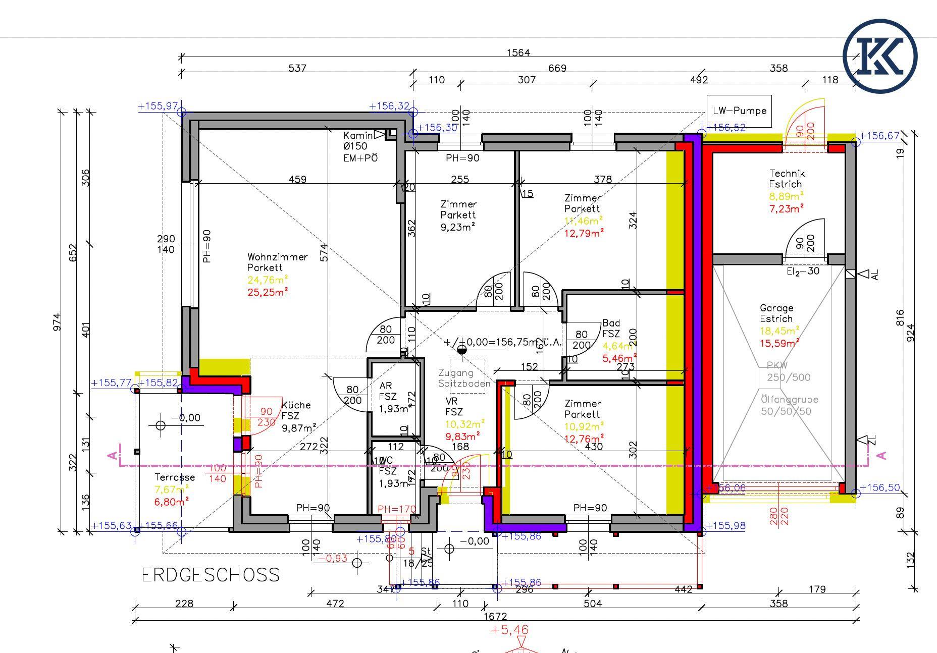 Detaillierter Grundriss des Erdgeschosses mit Wohnzimmer, Küche, drei Zimmern, Bad, WC, Abstellraum, Technikraum, Garage und Terrasse.