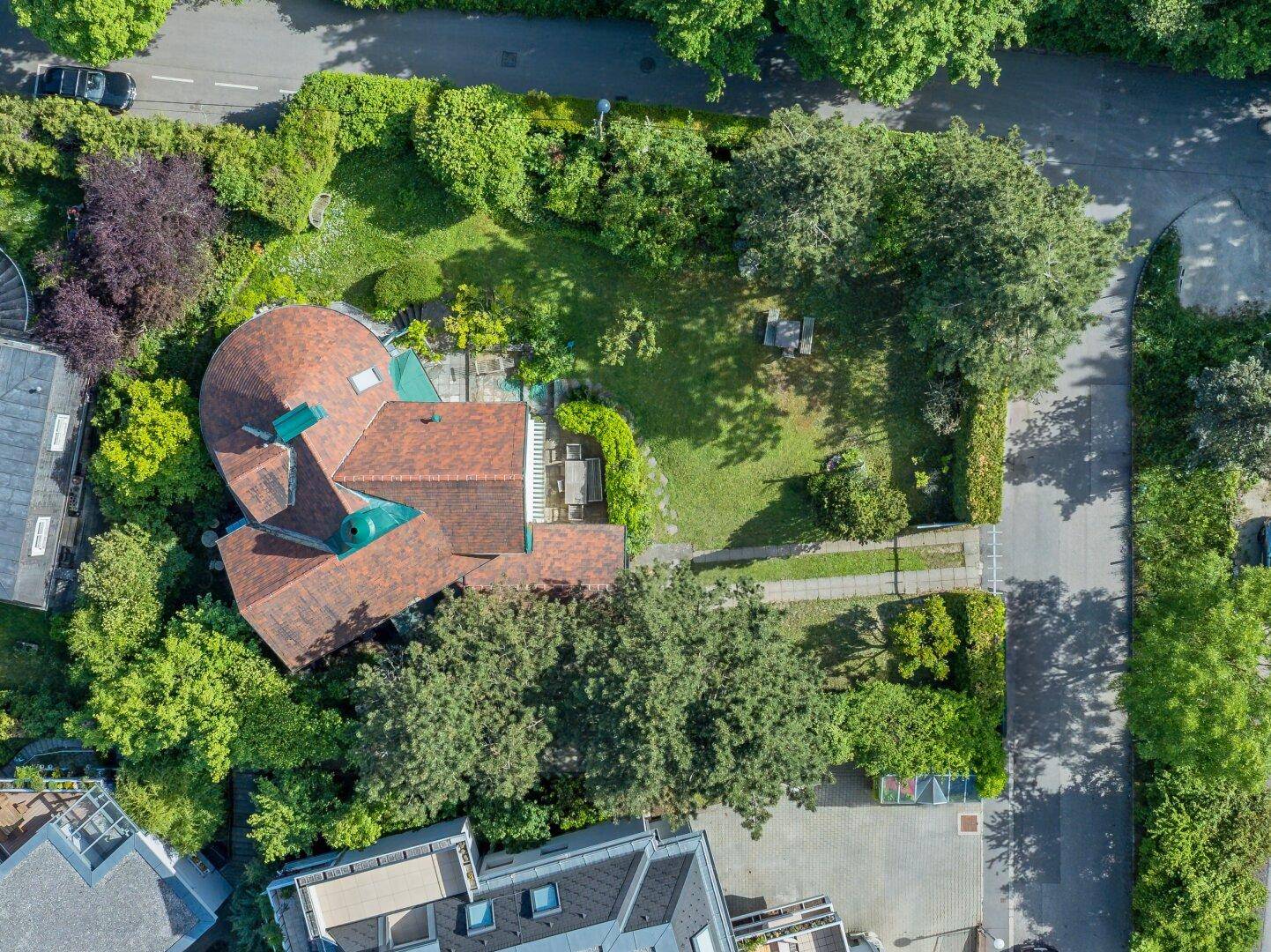 Stillvolle Villa in Hietzings Grünruhelage – Nähe Lainzer Tiergarten - Ansicht 3