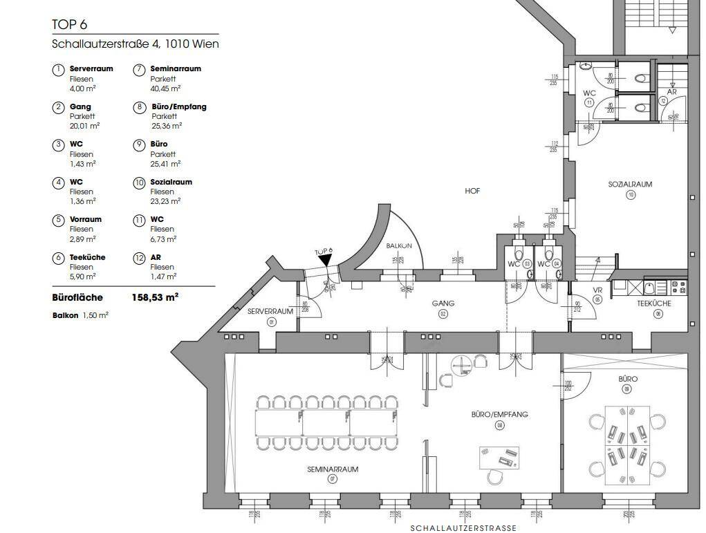 Grundriss einer Bürofläche von 158,53 m² mit verschiedenen Räumen, Teeküche und Balkon.
