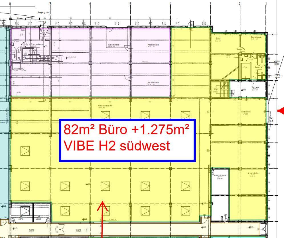 Detaillierter Grundrissplan mit farblich markierten Bereichen und Flächenangaben für ein Gebäude.