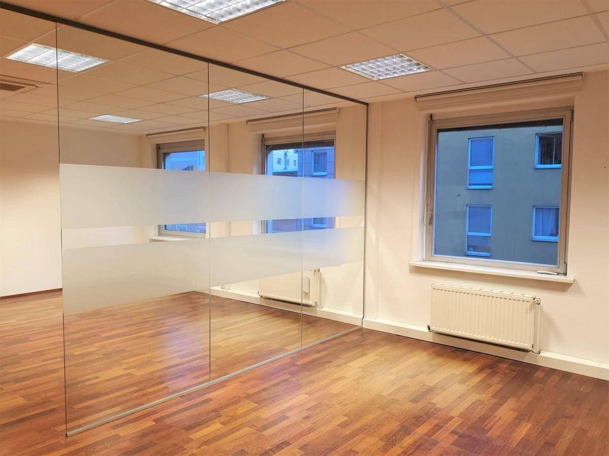 Modernes Büro auf der Meidlinger Hauptstraße zur Miete oder Kauf! - Ansicht 5