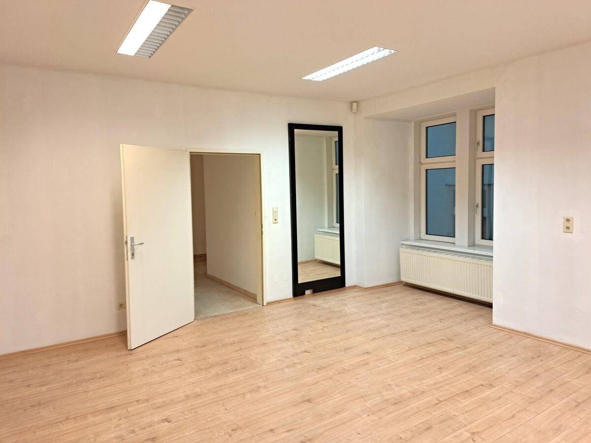 Büro 3