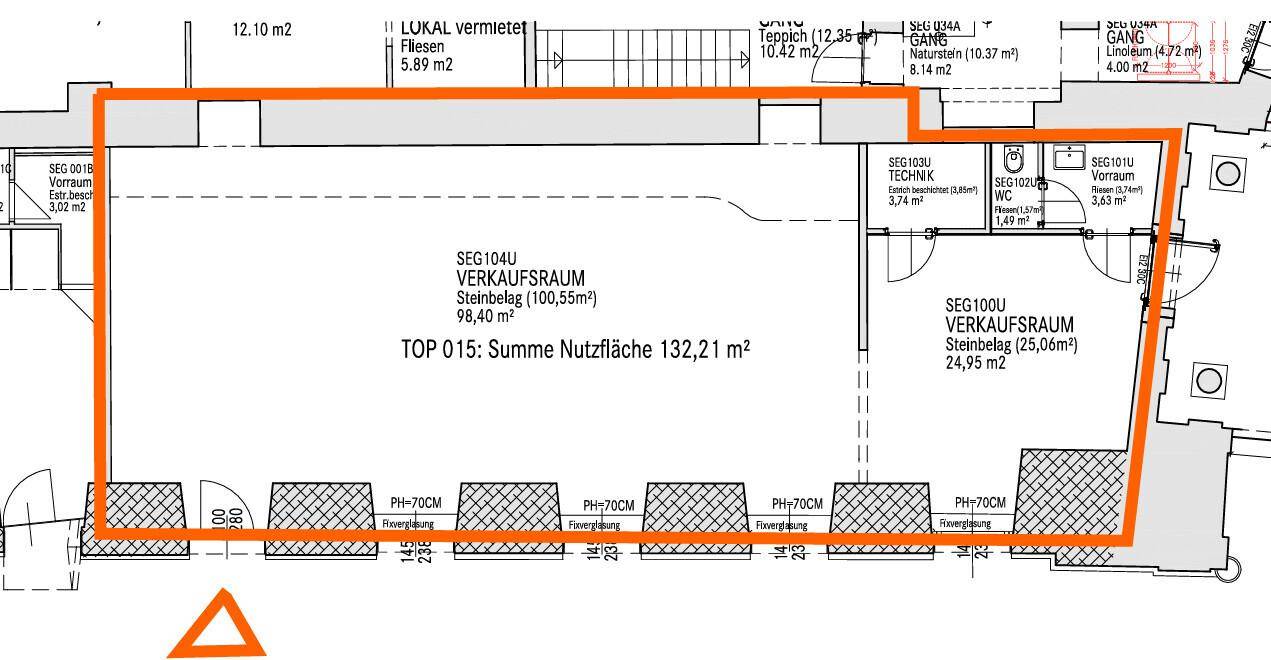 Grundrissplan eines Verkaufsraums mit WC und Technikbereich, Gesamtfläche 132,21 m².