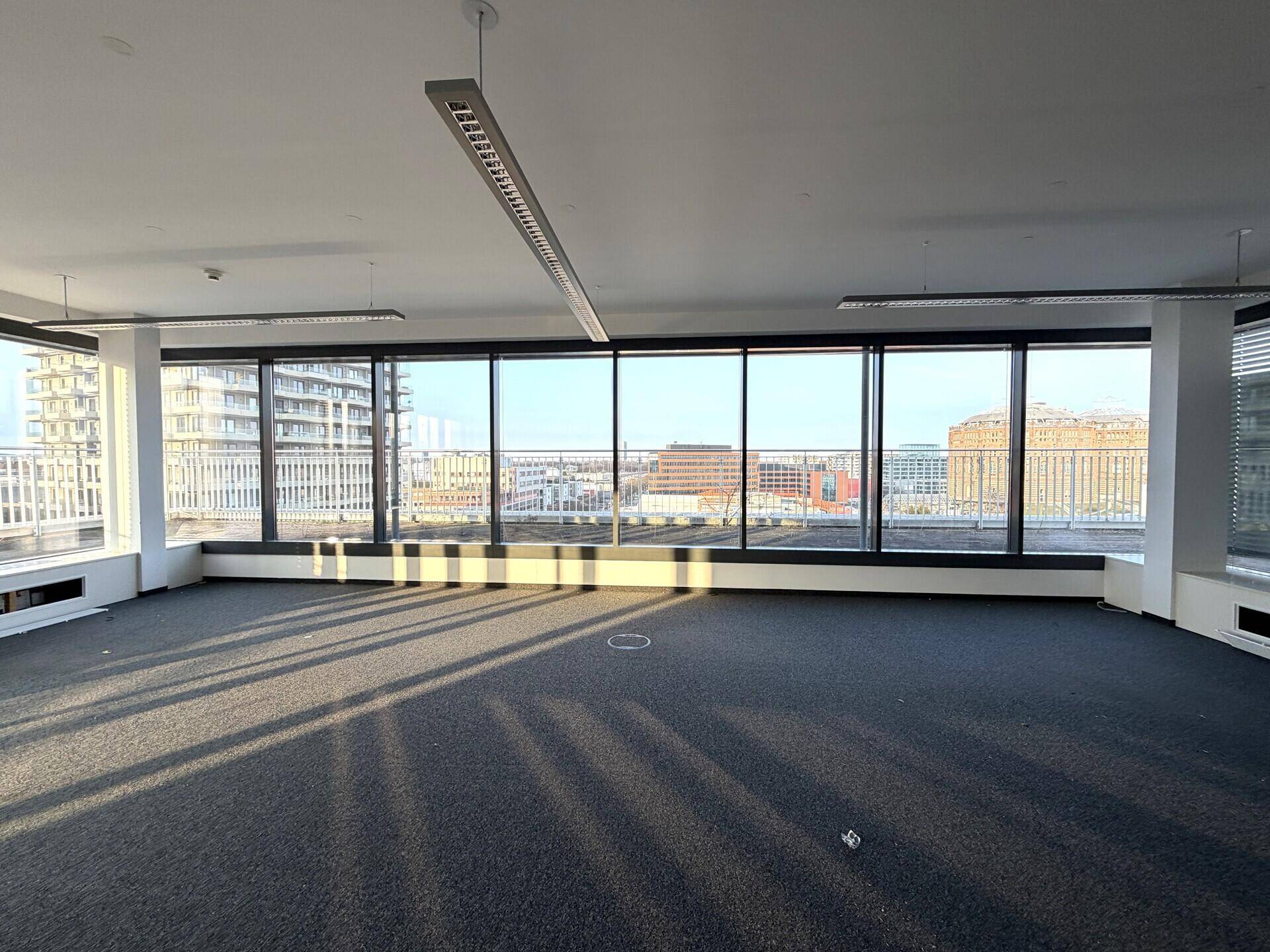 Work &amp; Relax: Moderne Büros mit exklusiven Freiflächen - Ansicht 2