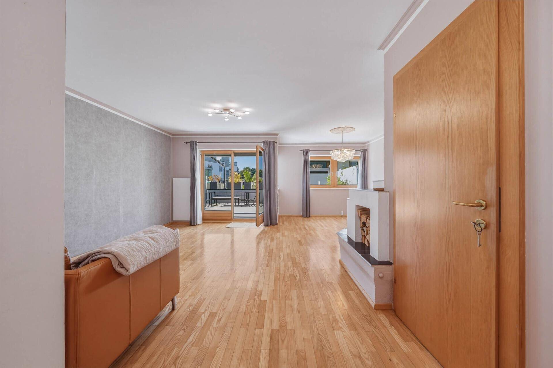 Wohnzimmer / EG