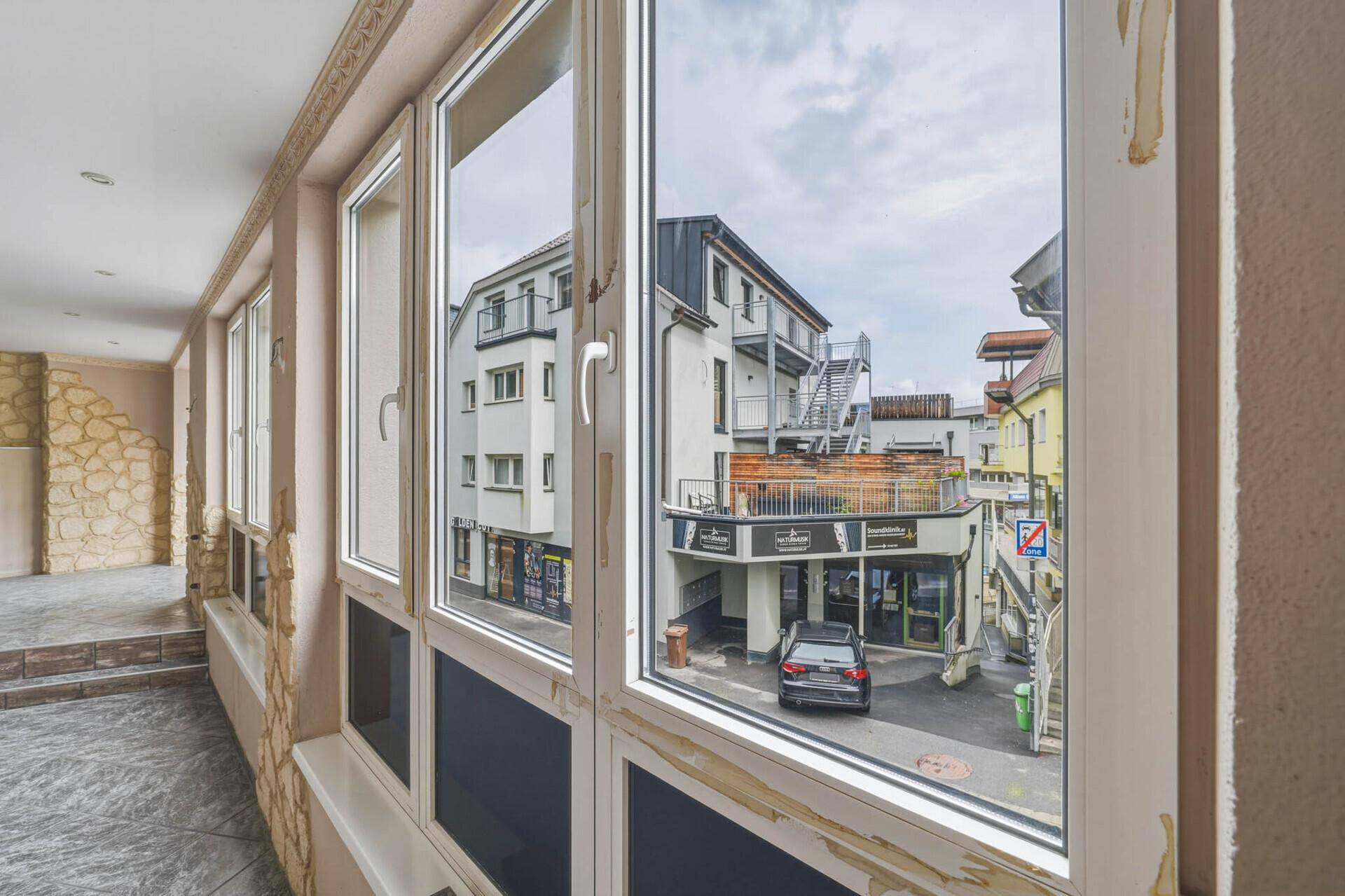 Vielseitiges Geschäftslokal im Herzen von Imst – deine Chance in der Kramergasse - Mehr