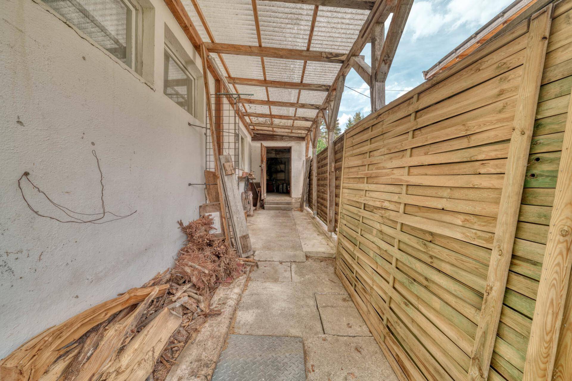 Weg zur Garage