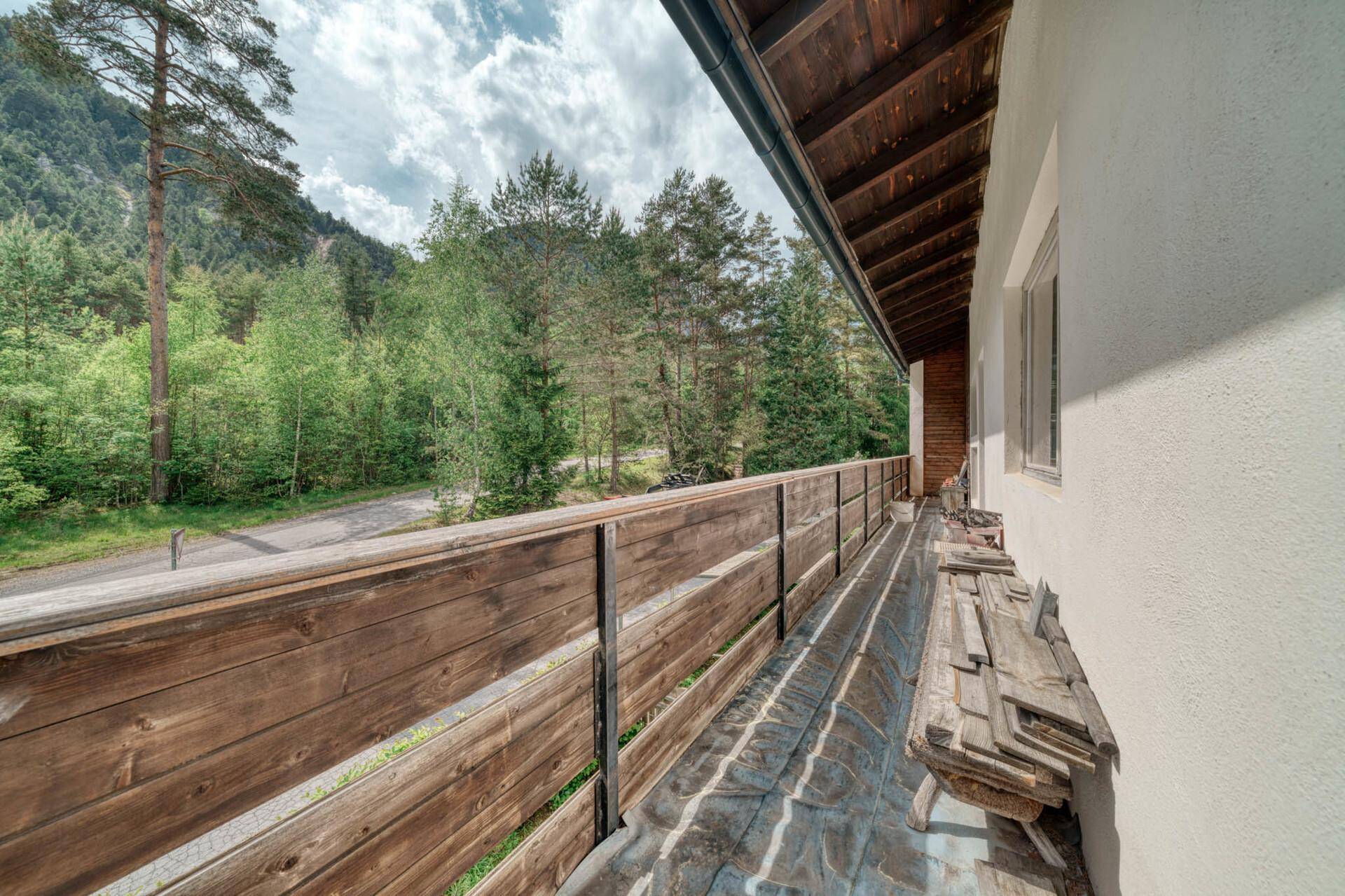 Balkon | Erster Stock
