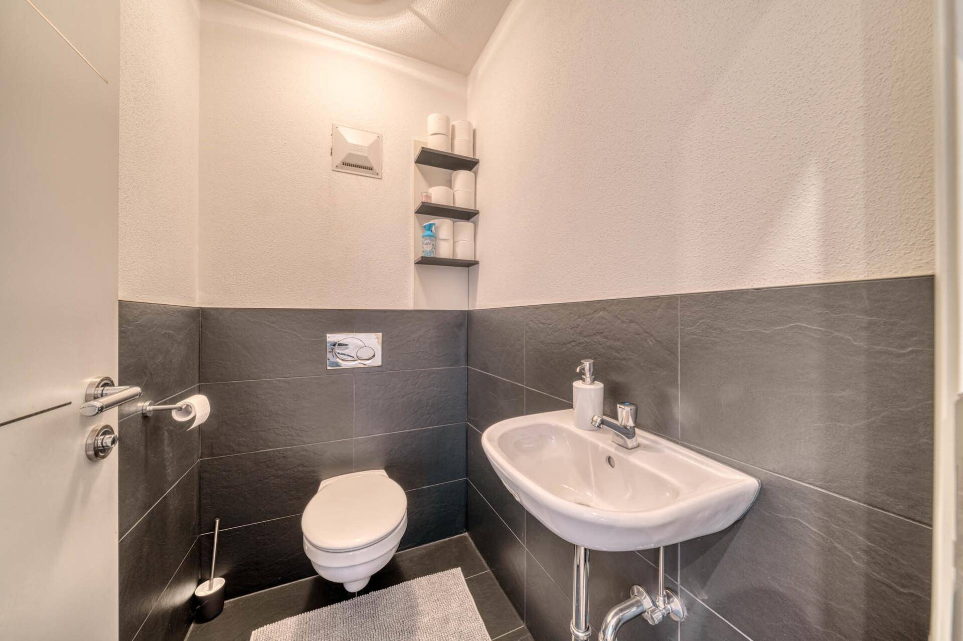 Wohnung 2 - WC