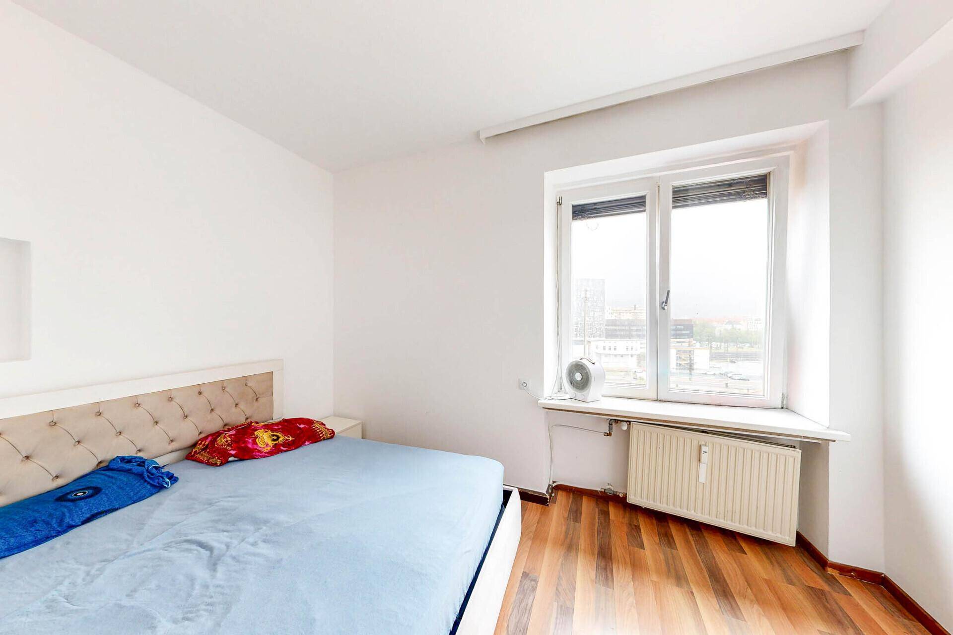 Vermietete 2-Zimmer-Wohnung nähe Hauptbahnhof und Innenstadt inklusive Stellplatz – pohled 3