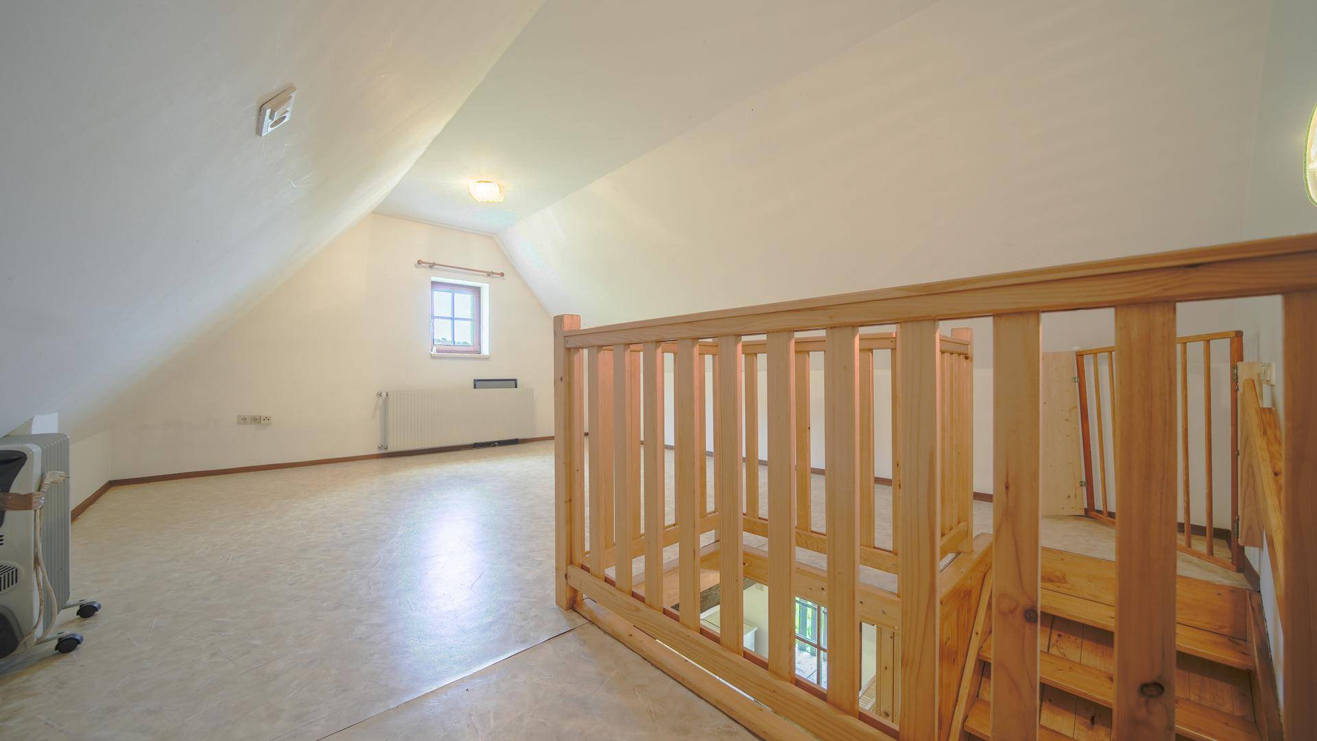 Schlafzimmer OG - Nebengebäude