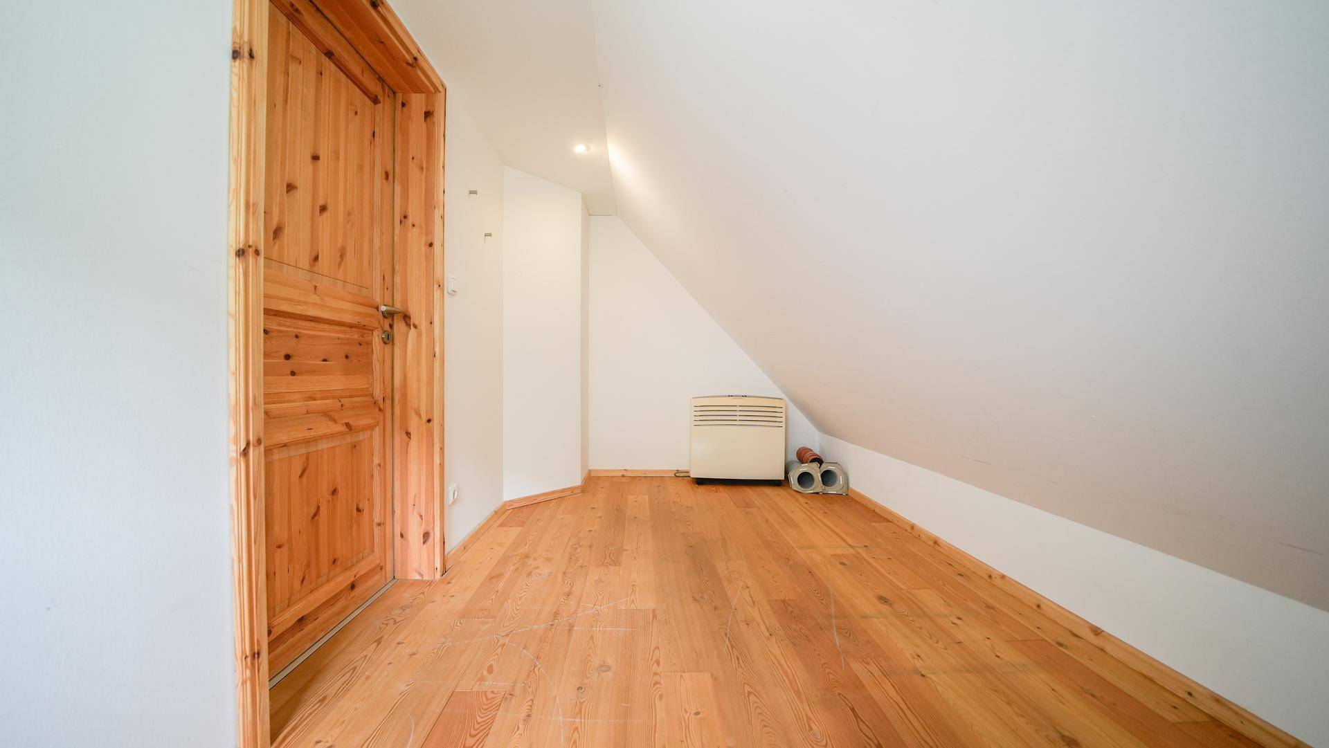 Zimmer OG - Wohnhaus