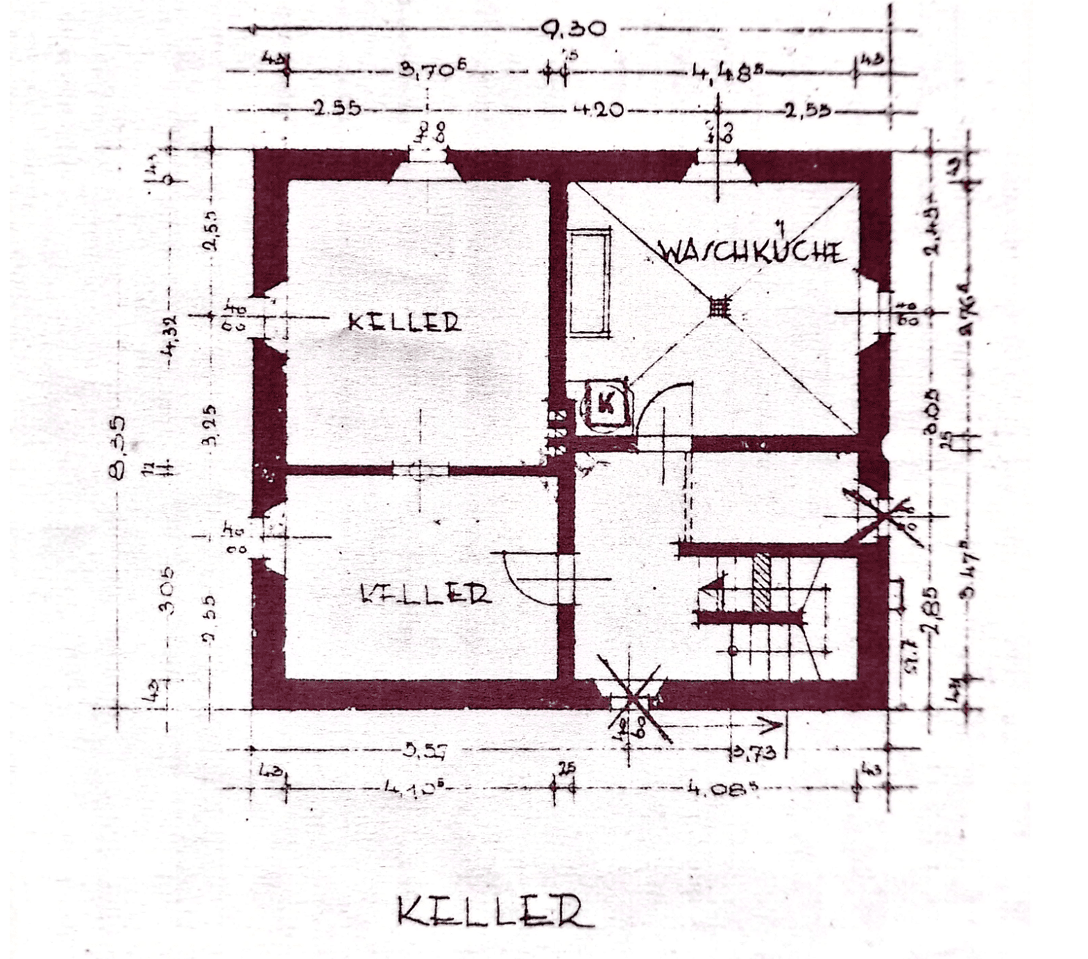 Grundriss des Kellers mit mehreren Kellerräumen und einer Waschküche.