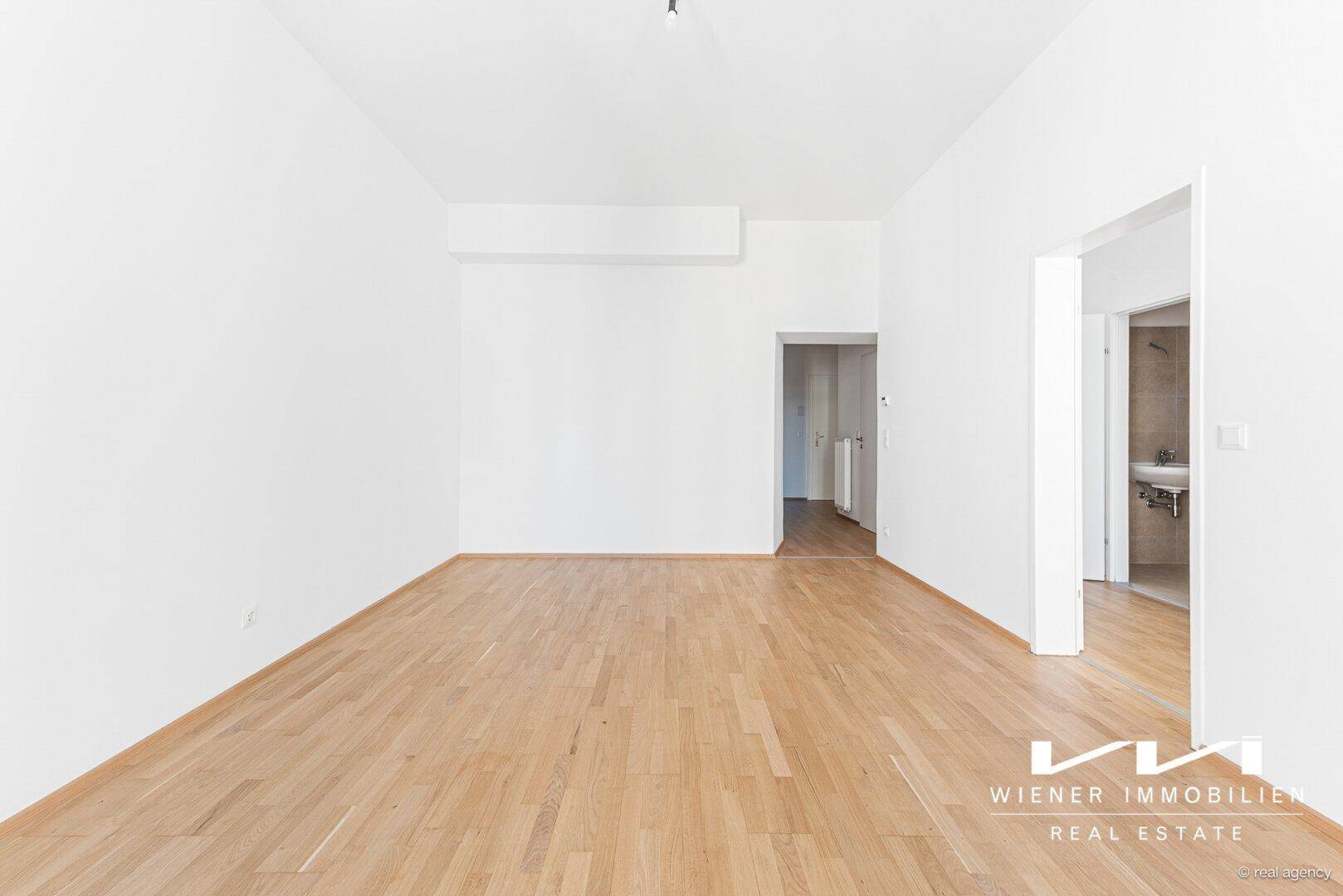 Attraktive, helle und sanierte 2 Zimmer Altbauwohnung - Ansicht 6