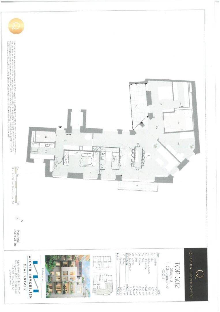 Grundriss einer Wohnung im ersten Obergeschoss mit offenem Wohnbereich und Balkon.